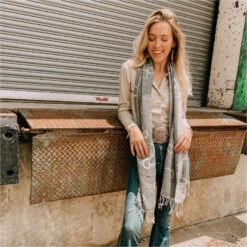 Centurion AWST "Lila" Snaffle Bit Pashmina Scarf - 2 COLOURS -Ariat || Lemieux || PÉNÉLOPE Shop GG1062BK 3