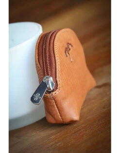 PÉNÉLOPE Penelope Leather Coin Purse -Ariat || Lemieux || PÉNÉLOPE Shop porte monnaie penelope cognac